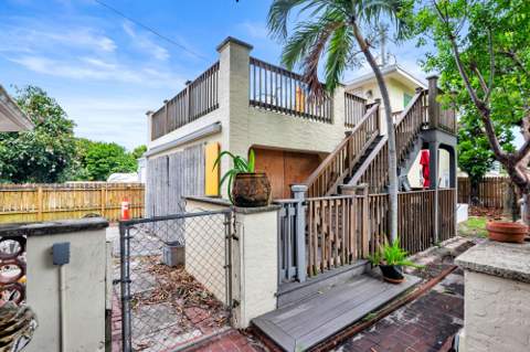 821 Omar Road, West Palm Beach FL - photo 23 of 35