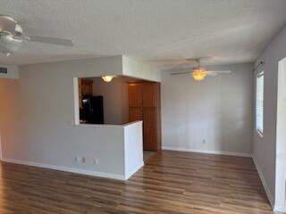 321 Northampton, West Palm Beach FL - photo 6 of 19