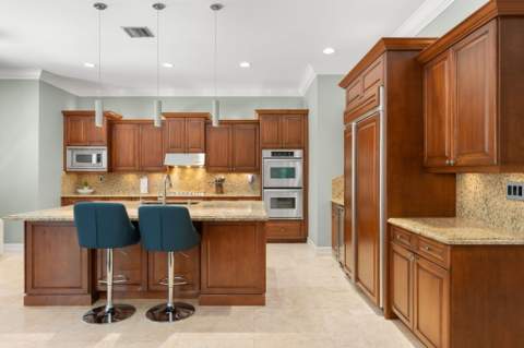 633 NE 20th Street, Wilton Manors FL - photo 21 of 63