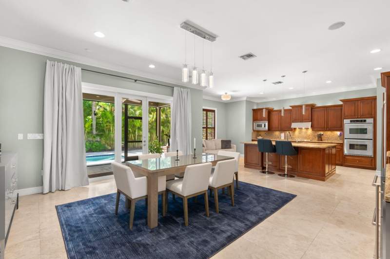 3 bedroom Single Family Residence at 633 NE 20th Street, Letarte Plat, Wilton Manors — photo 2