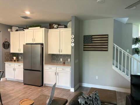 4819 Chantilly Road, Lake Worth FL - photo 11 of 49