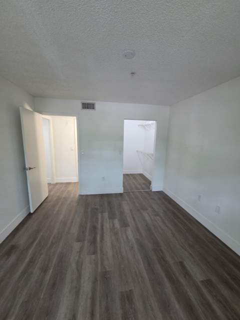 12112 Saint Andrews Place #212, Miramar FL - photo 12 of 36