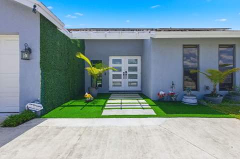 23287 SW 60th Avenue, Boca Raton FL - photo 12 of 55