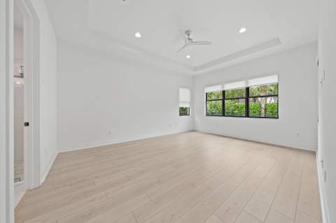 13185 Faberge Place, Palm Beach Gardens FL - photo 12 of 38