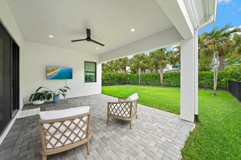 3 bedroom Single Family Residence at 13185 Faberge Place, Artistry, Palm Beach Gardens — photo 2