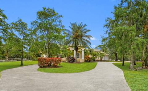 2560 Buck Ridge Trail, Loxahatchee FL - photo 6 of 65