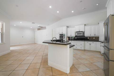 2560 Buck Ridge Trail, Loxahatchee FL - photo 19 of 65