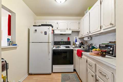 75 Camden Drive #C, West Palm Beach FL - photo 9 of 19