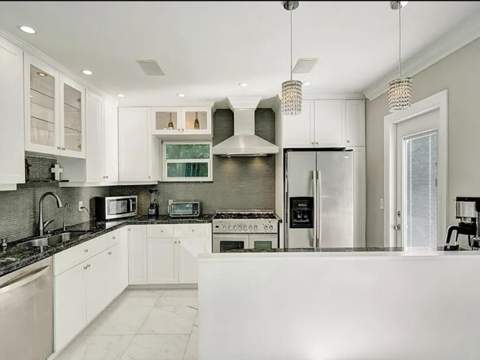 1760 Bel Air Avenue, Lauderdale-By-The-Sea FL - photo 6 of 7
