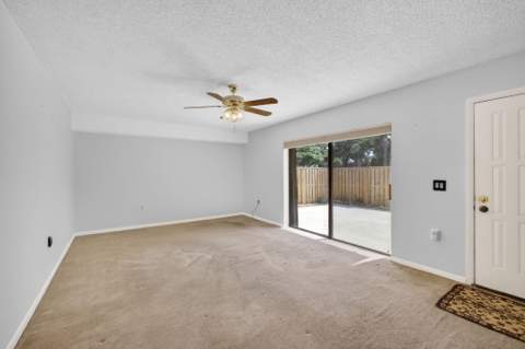 3501 35th Way, West Palm Beach FL - photo 6 of 32