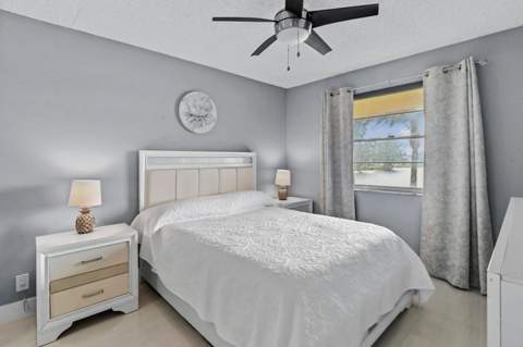 5530 Lakeside Drive #203, Margate FL - photo 12 of 25