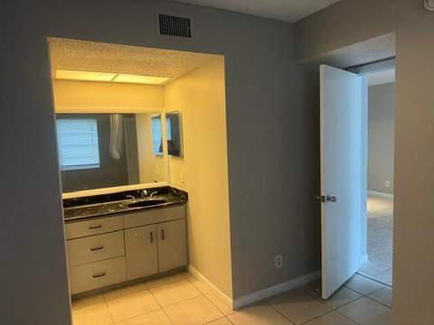 3211 NW 103rd Terrace #106-c, Coral Springs FL - photo 15 of 21