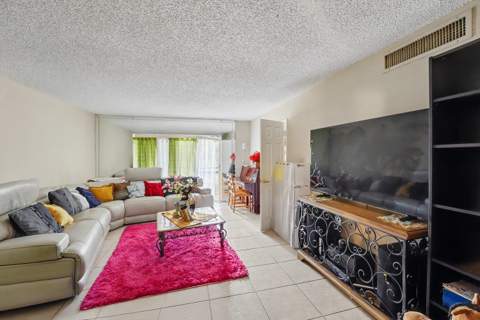 6061 N Falls Cir #110, Lauderhill FL - photo 7 of 24