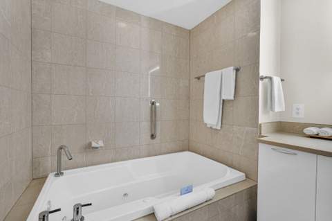 505 N Fort Lauderdale Beach Boulevard #915, Fort Lauderdale FL - photo 18 of 47