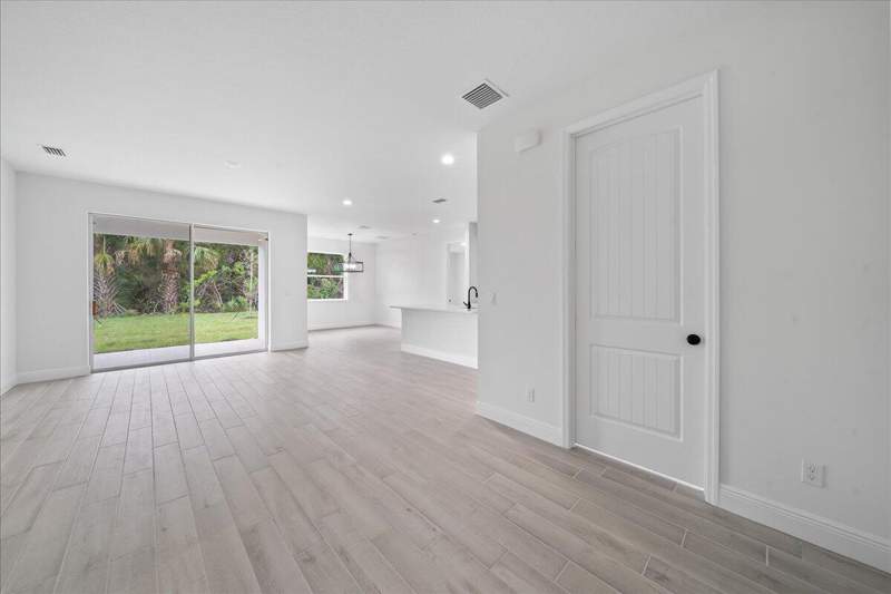 4 bedroom Single Family Residence at 5968 Birch Drive, Indian River Estates Unit 8, Fort Pierce — photo 4