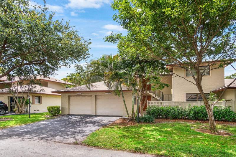 2 bedroom Condominium at 1779 NE 39th Court #1106, Condominium 11 Of Lighthouse, Pompano Beach — photo 4