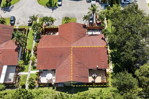 4353 Woodstock Drive #B, West Palm Beach FL - photo 23 of 27