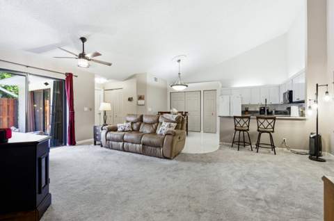 4353 Woodstock Drive #B, West Palm Beach FL - photo 6 of 27