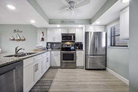 801 S Ocean Drive #701, Fort Pierce FL - photo 9 of 36