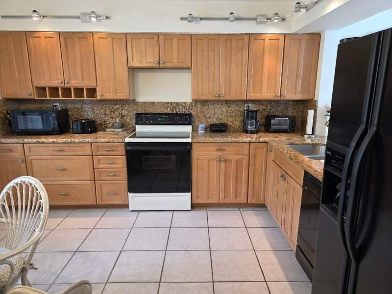 2 bedroom Condominium at 11142 Green Lake Drive #202, Green Lakes Condo 1 Thru 21 Or3248P1, Boynton Beach — photo 5