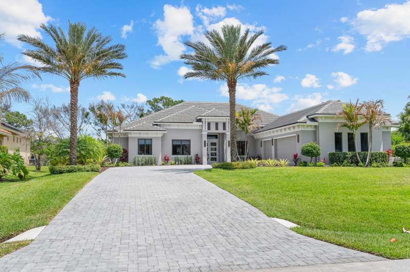 4 bedroom Single Family Residence at 10475 SW Lands End Place, Cobblestone, Palm City — photo 2