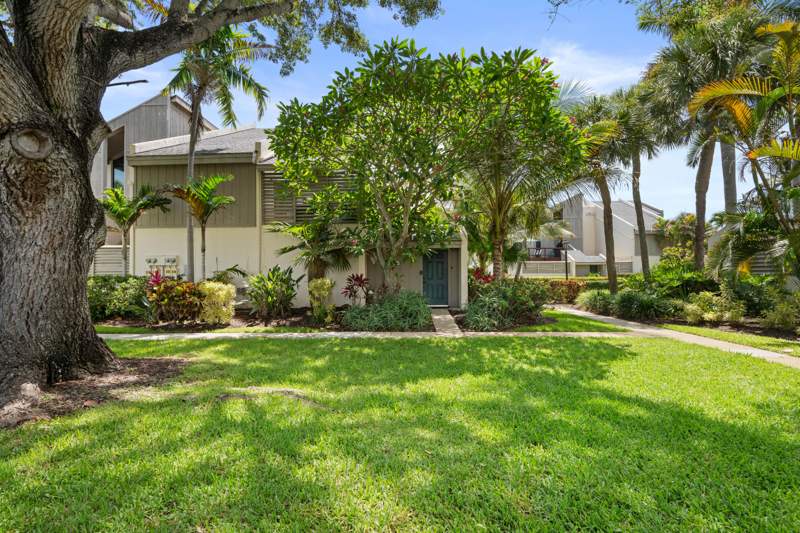 2 bedroom Condominium at 1605 S Us Hwy 1 #3h, Sea Lofters Condo, Jupiter — photo 2
