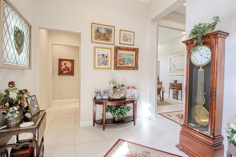 4 bedroom Single Family Residence at 12095 Bastille Circle, Parkland Royale, Parkland — photo 2