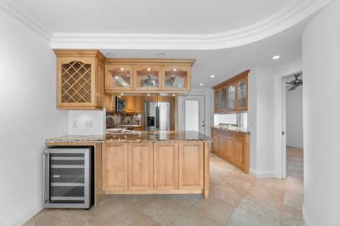 2731 NE 14th St Causeway #115, Pompano Beach FL - photo 7 of 37