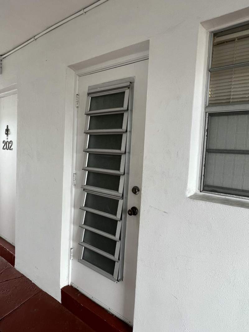 2 bedroom Condominium at 1321 NW 43rd Avenue #202, Park South Three Inc Condo, Lauderhill — photo 2