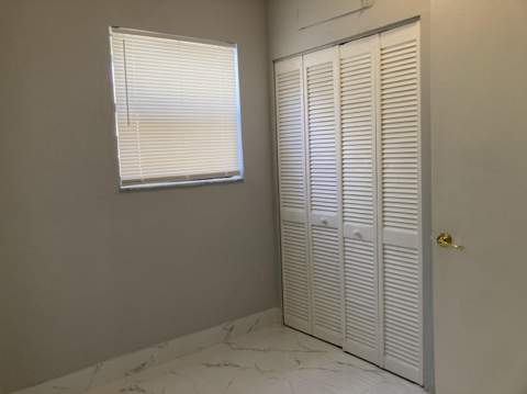 3630 SW 46th Avenue, West Park FL - photo 15 of 31