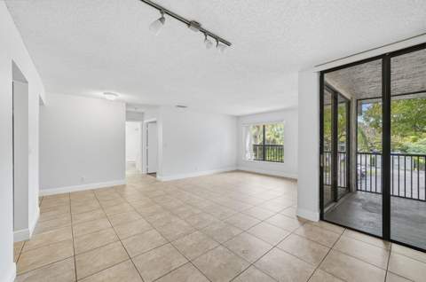 2486 NW 49th Terrace #762, Coconut Creek FL - photo 14 of 46