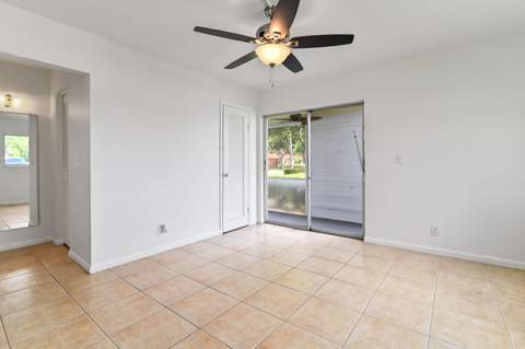 149 Coventry #G, West Palm Beach FL - photo 9 of 21