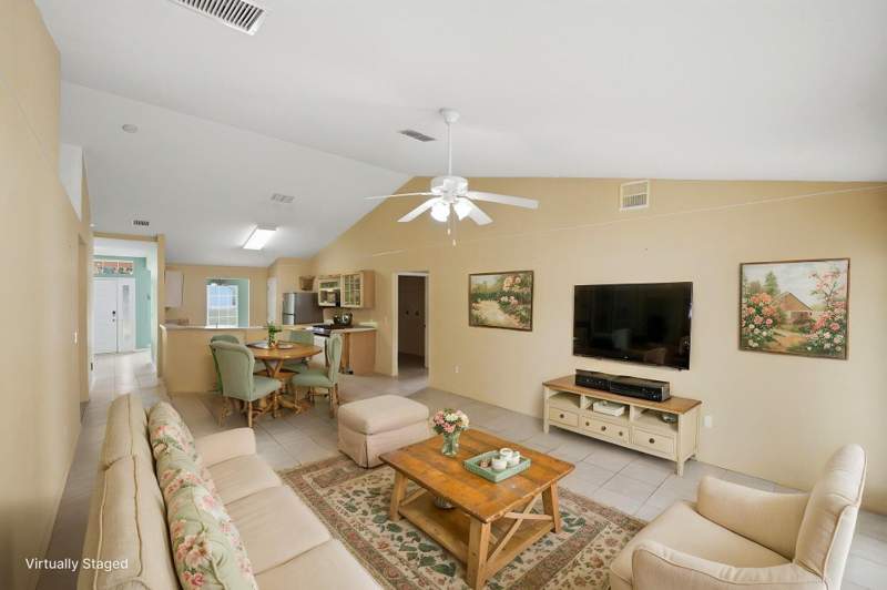 4 bedroom Single Family Residence at 1692 SW Lofgren Avenue, Port St Lucie Section 19, Port St. Lucie — photo 4