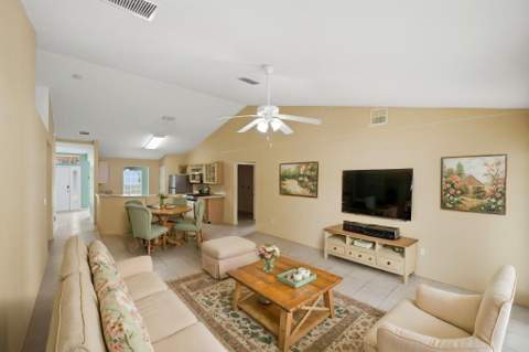1692 SW Lofgren Avenue, Port St. Lucie FL - photo 6 of 59
