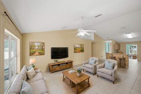 1692 SW Lofgren Avenue, Port St. Lucie FL - photo 17 of 59