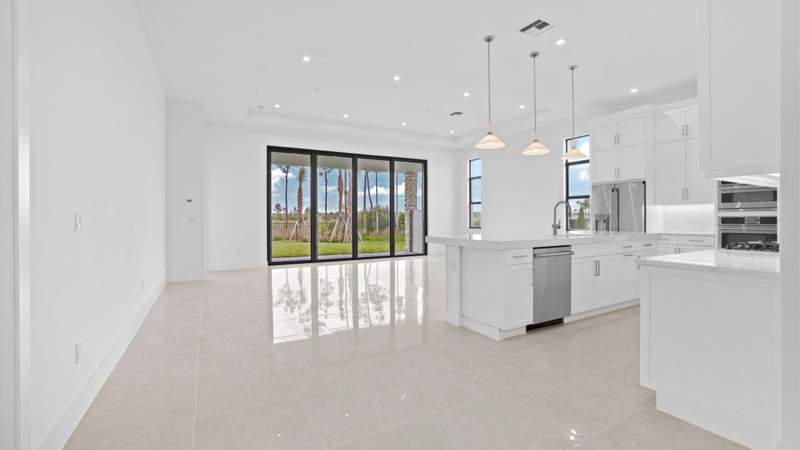 4 bedroom Single Family Residence at 13928 Vivant Drive, L'Ambiance at Avenir, Palm Beach Gardens — photo 5