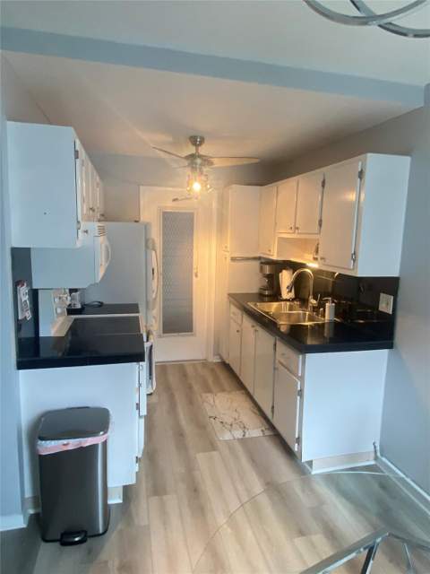 224 Hibiscus Avenue #253, Lauderdale-By-The-Sea FL - photo 13 of 34