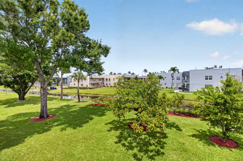 1 bedroom Condominium at 506 E Capri Road #506, Kings Point Capri Condos, Delray Beach — photo 5