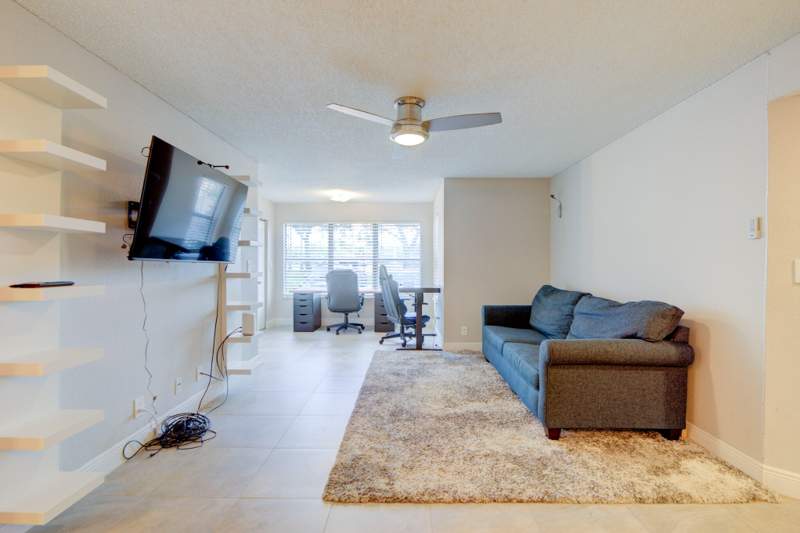 1 bedroom Condominium at 2900 S University Drive #9104, Sundance At Davie Condo, Davie — photo 3