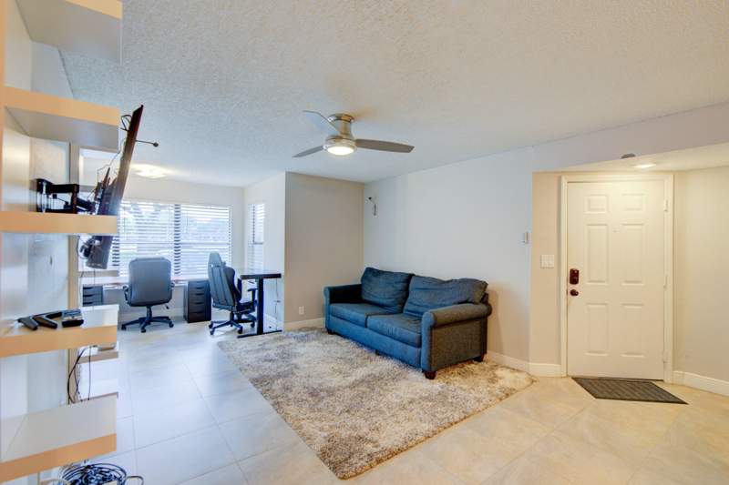 1 bedroom Condominium at 2900 S University Drive #9104, Sundance At Davie Condo, Davie — photo 4