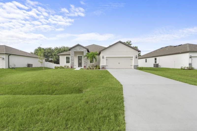 4 bedroom Single Family Residence at 3782 SW Kaiser Street, Port St Lucie, Port St. Lucie — photo 2