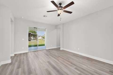 2583 SW Chestnut Lane, Port St. Lucie FL - photo 13 of 28
