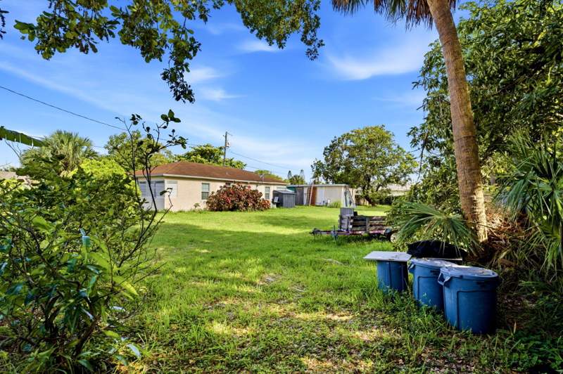 4 bedroom Single Family Residence at 823 Doctor Martin Luther King Junior Boulevard #823, Blanche Ely, Pompano Beach — photo 5