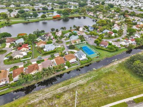 143 W Tara Lakes Dr Drive, Boynton Beach FL - photo 6 of 38