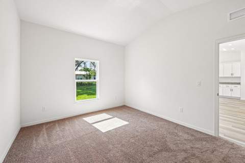 5808 Sunset Boulevard, Fort Pierce FL - photo 9 of 27