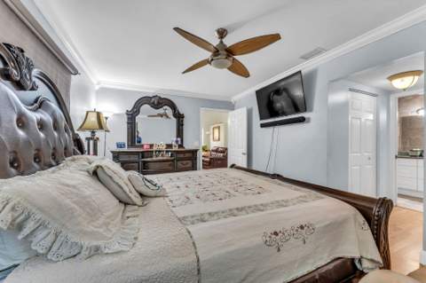 143 W Tara Lakes Dr Drive, Boynton Beach FL - photo 19 of 38
