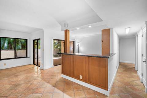 16 Via Lago, Boynton Beach FL - photo 8 of 45