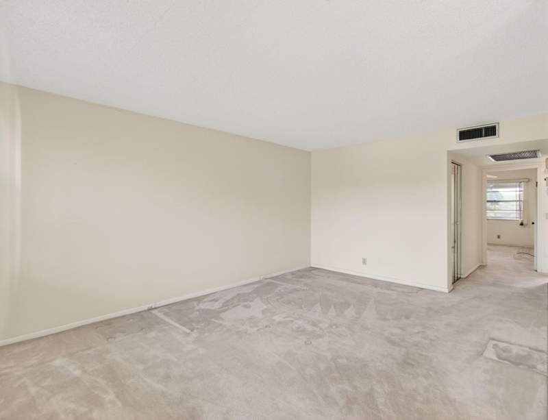 2 bedroom Condominium at 3044 Lincoln C, Century Village , Boca Raton — photo 2
