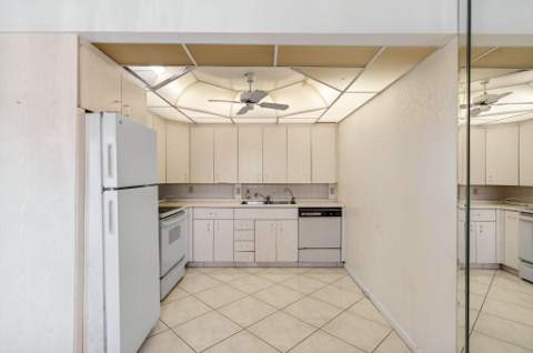 3044 Lincoln C, Boca Raton FL - photo 22 of 100