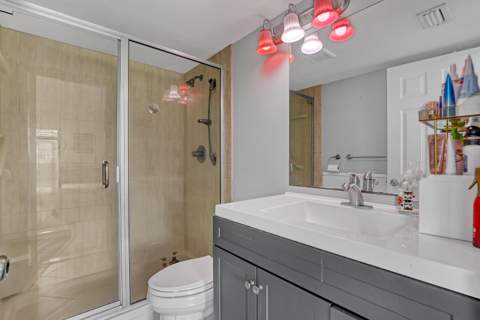 3630 Alder Drive #Apt H1, West Palm Beach FL - photo 18 of 34